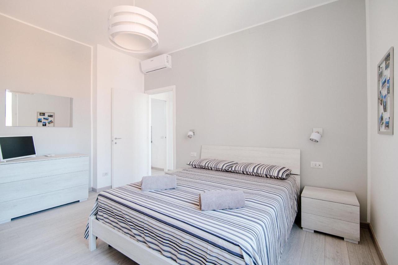 Bright Home - The House Of Travelers Комо Екстериор снимка